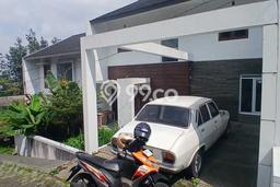 Hunian Nyaman Asri 4 KT Siap Huni di Dago Bandung Hunian Nyaman Asri 4 KT Siap Huni di Dago Bandung