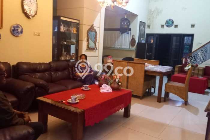 Rumah Modern 8 KT LT 280m2 di Cisaranten Rumah Modern 8 KT LT 280m2 di Cisaranten
