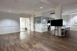Unit Ruko Tersedia di Pondok Indah Spesifikasi LB 800m2 Unit Ruko Tersedia di Pondok Indah Spesifikasi LB 800m2