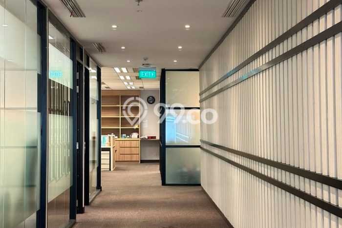 Kantor Bagus Dijual LB 393m2 Lokasi Strategis Jakarta Selatan Area Cocok untuk Berbisnis Kantor Bagus Dijual LB 393m2 Lokasi Strategis Jakarta Selatan Area Cocok untuk Berbisnis