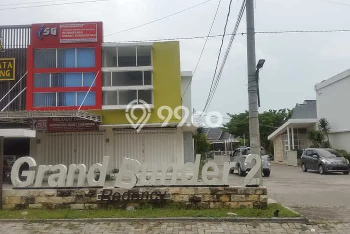 DREAM HOME! Rumah di Kebomas, 2 KT, Bebas Macet, LT 84m2m² Bangunan 60m2m² DREAM HOME! Rumah di Kebomas, 2 KT, Bebas Macet, LT 84m2m² Bangunan 60m2m²
