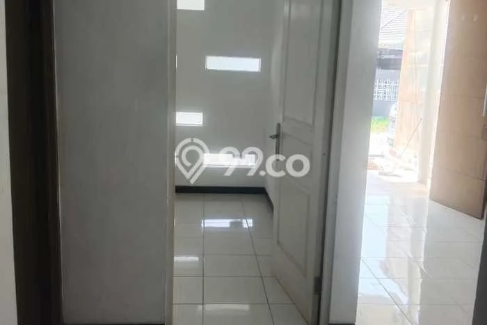 Rumah area Kebomas, 2 KT, Dekat Rumah Sakit, LT 72m2m² LB 45m2m² Rumah area Kebomas, 2 KT, Dekat Rumah Sakit, LT 72m2m² LB 45m2m²