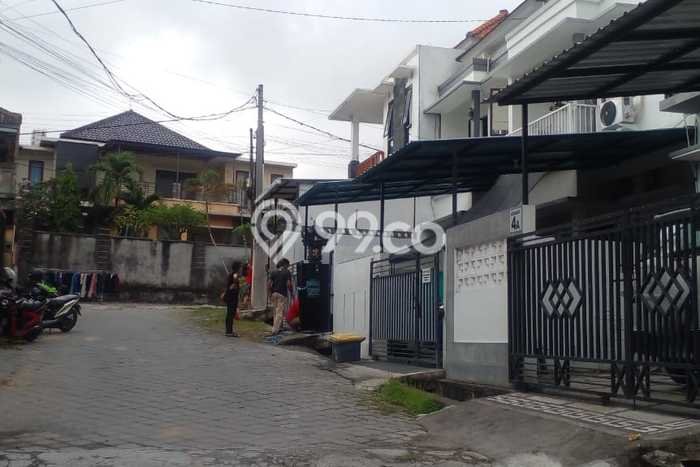 Rumah sewa siap pakai 3 KT di Gatot Subroto, Denpasar Rumah sewa siap pakai 3 KT di Gatot Subroto, Denpasar