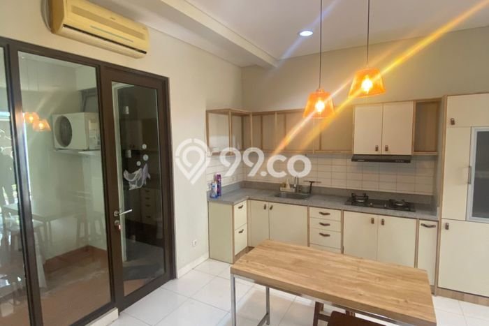 For Sale Hunian Rumah Nyaman 2 Kamar di BSD Green Wich, Tangerang For Sale Hunian Rumah Nyaman 2 Kamar di BSD Green Wich, Tangerang