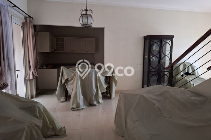 Rumah kawasan Summarecon Serpong, Dekat Mall, LT 144m² Rumah kawasan Summarecon Serpong, Dekat Mall, LT 144m²