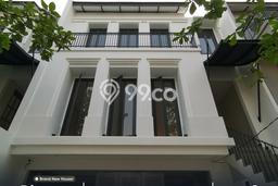 For Sale Rumah Veteran Bintaro American Classic Brand New For Sale Rumah Veteran Bintaro American Classic Brand New