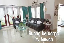 Rumah Mewah Dijual LT 382m2 di BSD, Tangerang Selatan Rumah Mewah Dijual LT 382m2 di BSD, Tangerang Selatan