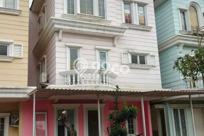 Rumah Luas Asri 3 KT Siap Huni di Gading Serpong Montana Village Tangerang Rumah Luas Asri 3 KT Siap Huni di Gading Serpong Montana Village Tangerang