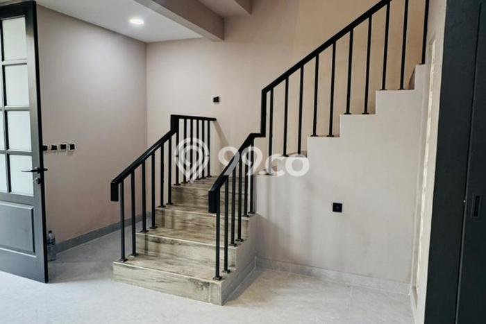 Dijual Hunian Rumah Nyaman 4 KT di Lippo Karawaci, Tangerang Dijual Hunian Rumah Nyaman 4 KT di Lippo Karawaci, Tangerang