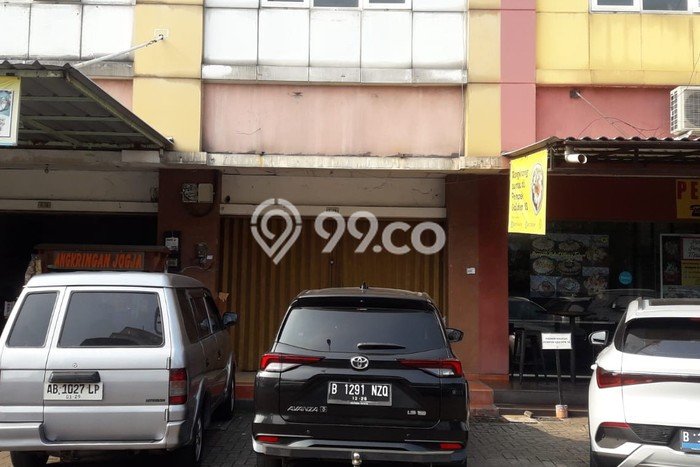 Ruko Usaha Dijual di BSD Tangerang Selatan LT 67m2 & LB 180m2 Ruko Usaha Dijual di BSD Tangerang Selatan LT 67m2 & LB 180m2