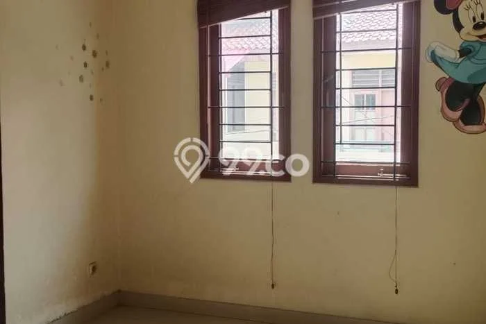 Jual Rumah Mewah Elegan Dengan View Cantik di Tomang, Jakarta Barat Jual Rumah Mewah Elegan Dengan View Cantik di Tomang, Jakarta Barat