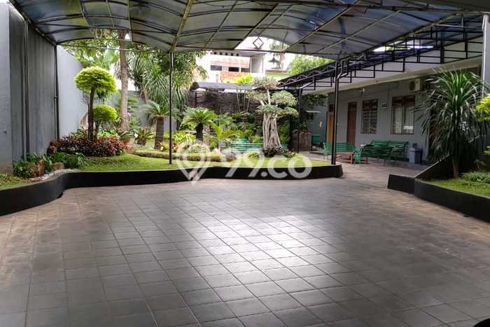 Dijual Rumah Mewah Elegan Dengan View Cantik di Kemanggisan, Jakarta Barat Dijual Rumah Mewah Elegan Dengan View Cantik di Kemanggisan, Jakarta Barat