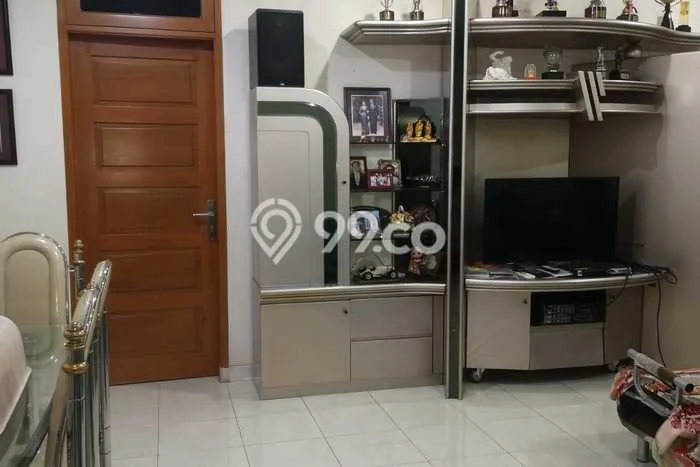 Ruko Bagus LT 103m2 LB 290m2 Dijual di Sawah Besar Jakarta Pusat Ruko Bagus LT 103m2 LB 290m2 Dijual di Sawah Besar Jakarta Pusat