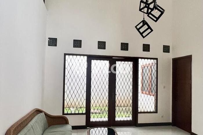 Jual Rumah Mewah Elegan Dengan View Cantik di Setra Duta, Bandung Jual Rumah Mewah Elegan Dengan View Cantik di Setra Duta, Bandung