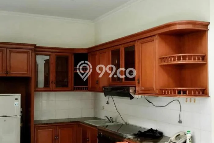 Jarang Ada! Rumah Sewa 5 Kamar Bagus Siap Huni Setra Indah Jarang Ada! Rumah Sewa 5 Kamar Bagus Siap Huni Setra Indah