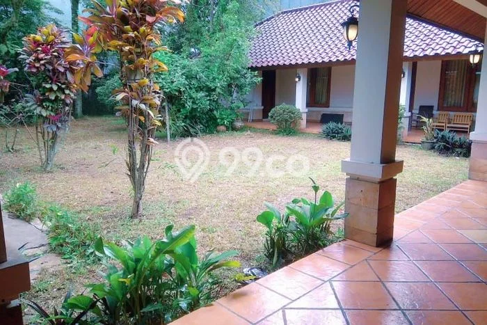 Rumah Elit Modern Tanpa Renovasi di Riau Bandung Rumah Elit Modern Tanpa Renovasi di Riau Bandung