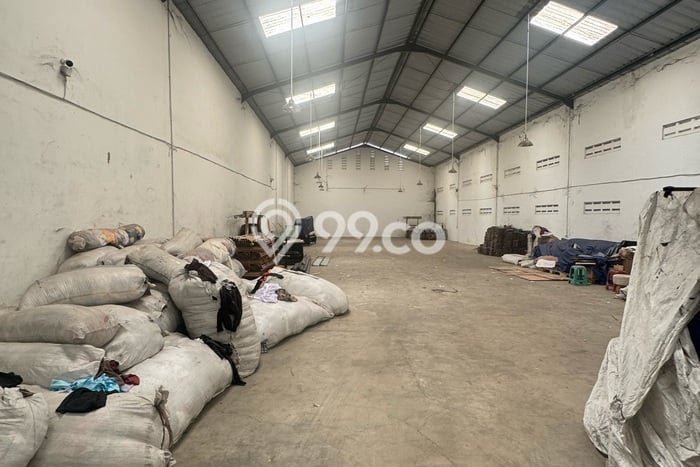 Gudang Dijual di Kutawaringin LT 677m2, LB 500m2 untuk Investasi Gudang Dijual di Kutawaringin LT 677m2, LB 500m2 untuk Investasi