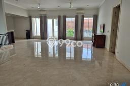 Hunian Minimalis dengan LT 483m2 & LB 550m2 Disewakan di Pondok Pinang Hunian Minimalis dengan LT 483m2 & LB 550m2 Disewakan di Pondok Pinang