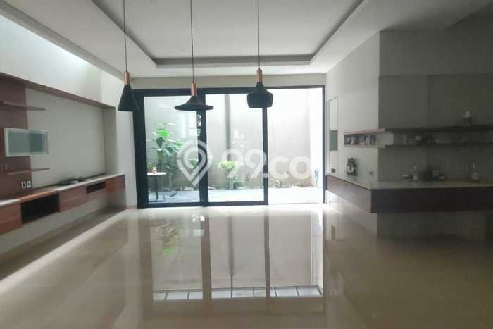 For Sale! Premium House LT 230m2 Desain Modern di Burangrang For Sale! Premium House LT 230m2 Desain Modern di Burangrang