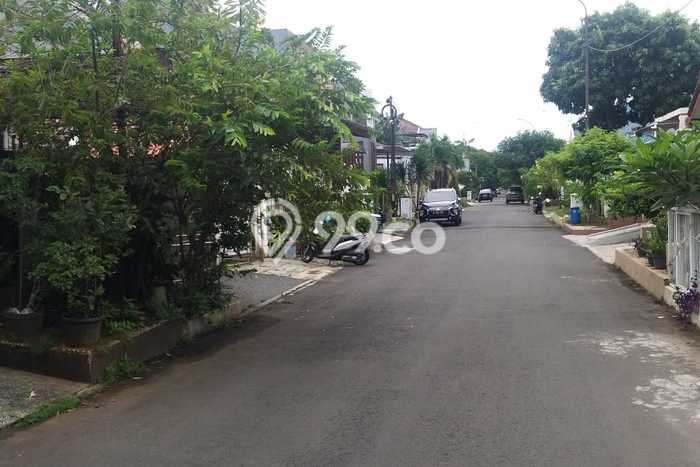 For Sale Hunian Rumah Terawat 3 Kamar di Penggilingan, Jakarta Timur For Sale Hunian Rumah Terawat 3 Kamar di Penggilingan, Jakarta Timur