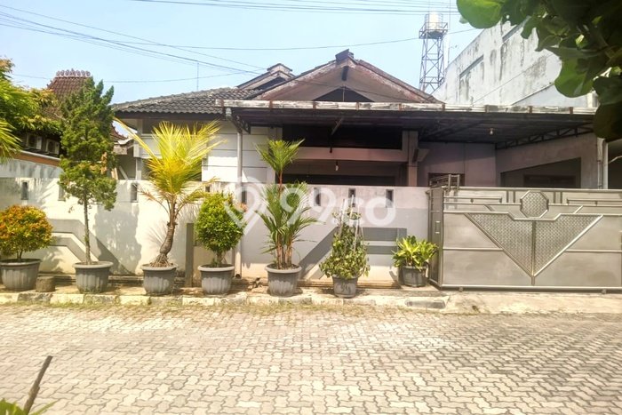 HOT DEAL! Jual Rumah Premium area Wirobrajan, Yogyakarta, LT 240m² LB 150m² HOT DEAL! Jual Rumah Premium area Wirobrajan, Yogyakarta, LT 240m² LB 150m²