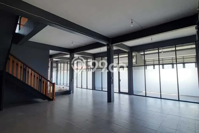Kantor Disewa di Gamping, Sleman, LT 1000m2 / LB 800m2 Kantor Disewa di Gamping, Sleman, LT 1000m2 / LB 800m2