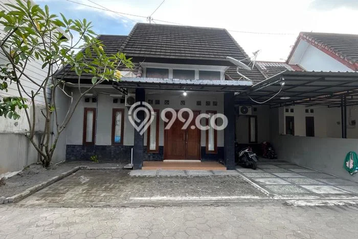 Rumah Modern Cantik 3 KT Bisa Langsung Pindah di Ngaglik Rumah Modern Cantik 3 KT Bisa Langsung Pindah di Ngaglik