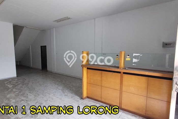 Ruko Kawasan Tegalrejo, Luas 550m², Disewakan, Pusat Bisnis, Ready Operasional Ruko Kawasan Tegalrejo, Luas 550m², Disewakan, Pusat Bisnis, Ready Operasional
