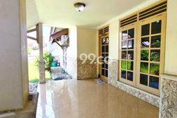 Rumah Cantik Siap Huni Di Depok Luas 230m2 Aman Rumah Cantik Siap Huni Di Depok Luas 230m2 Aman