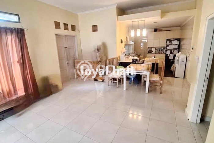 Rumah Elit Modern Tanpa Renovasi di Benoa Badung Rumah Elit Modern Tanpa Renovasi di Benoa Badung