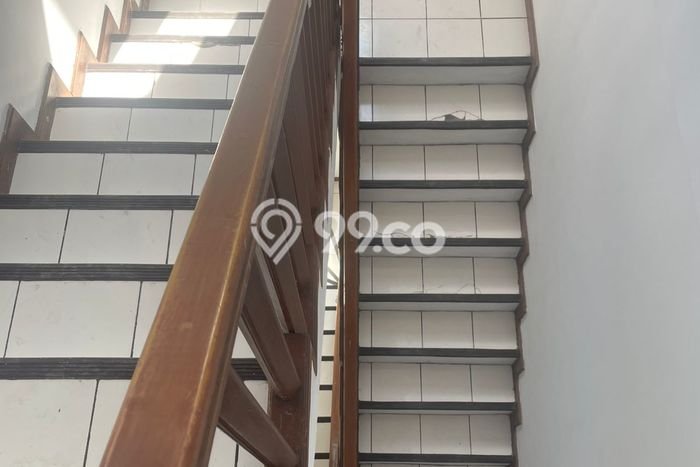 Rumah area Geger Kalong, 11 KT, Dekat Universitas, LT 475m2m² Bangunan 600m2m² Rumah area Geger Kalong, 11 KT, Dekat Universitas, LT 475m2m² Bangunan 600m2m²