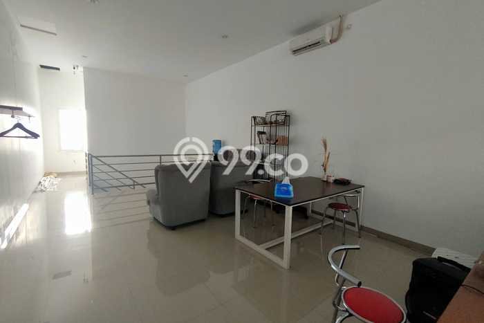 Ruko Strategis Kawasan Bandung Kota, Luas 145m², Jalan Mainroad, Ramai Ruko Strategis Kawasan Bandung Kota, Luas 145m², Jalan Mainroad, Ramai
