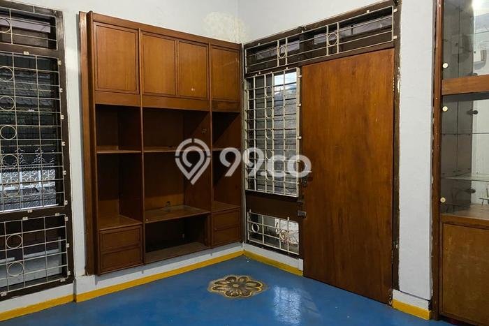 Disewakan! Rumah 5 Kamar Tidur &
2 Kamar Mandi di Ciateul, Bandung Disewakan! Rumah 5 Kamar Tidur &
2 Kamar Mandi di Ciateul, Bandung