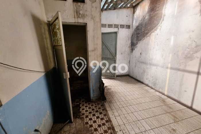 Ruko Bagus Dijual LB 230m2 Lokasi Strategis Bandung Area Cocok untuk Bisnis Ruko Bagus Dijual LB 230m2 Lokasi Strategis Bandung Area Cocok untuk Bisnis