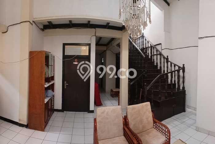 Kos-kosan Dijual di Ciumbuleuit Bandung Luas 550m2 Kos-kosan Dijual di Ciumbuleuit Bandung Luas 550m2