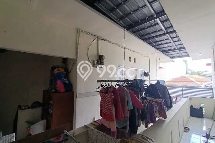 Rumah Modern Minimalis 8 Kamar Bisa Langsung Pindah di Kiaracondong Rumah Modern Minimalis 8 Kamar Bisa Langsung Pindah di Kiaracondong