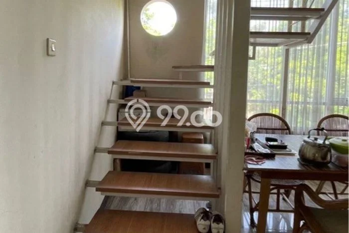 HARGA SPESIAL! Rumah di Bandung Timur, Dekat Fasilitas, 4 KM, Luas 130m² Bangunan 205m² HARGA SPESIAL! Rumah di Bandung Timur, Dekat Fasilitas, 4 KM, Luas 130m² Bangunan 205m²