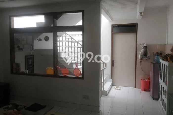 Disewakan Ruko di Kawasan Ramai Kebonjati Luas 300m2 Disewakan Ruko di Kawasan Ramai Kebonjati Luas 300m2
