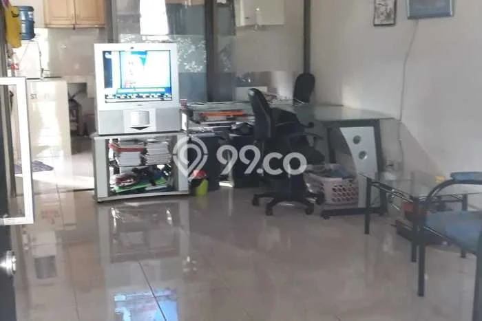 Disewakan! Rumah 2 Kamar Tidur &
1 Kamar Mandi di Kopo, Bandung Disewakan! Rumah 2 Kamar Tidur &
1 Kamar Mandi di Kopo, Bandung