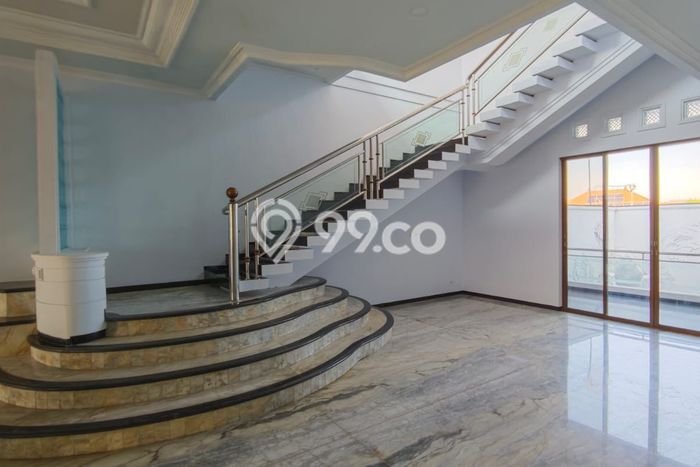 Vila Kawasan Denpasar Utara, Ukuran 360m2m², Akses ke beragam keperluan Vila Kawasan Denpasar Utara, Ukuran 360m2m², Akses ke beragam keperluan