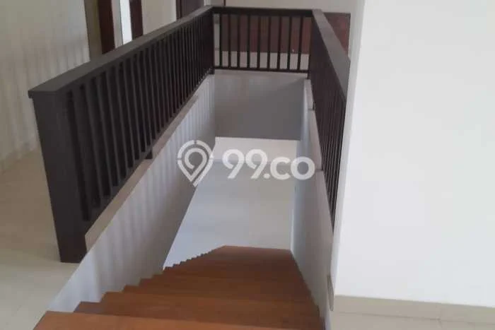 Jual Rumah Luas Elegan Dengan View Cantik di Kerobokan, Badung Jual Rumah Luas Elegan Dengan View Cantik di Kerobokan, Badung
