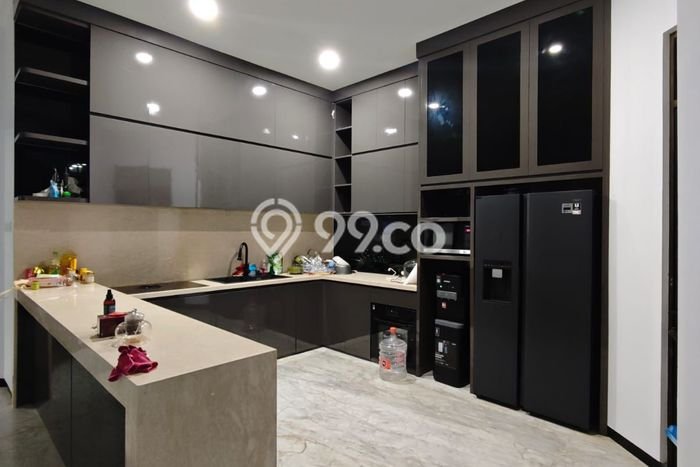Vila Kawasan Denpasar Utara, Ukuran 360m2m², Akses ke beragam keperluan Vila Kawasan Denpasar Utara, Ukuran 360m2m², Akses ke beragam keperluan