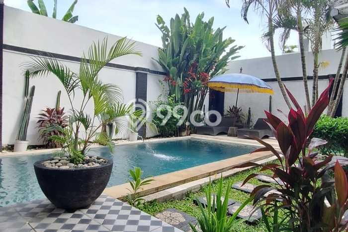 Vila Kawasan , Luas 300m2m², Lokasi Strategis Vila Kawasan , Luas 300m2m², Lokasi Strategis