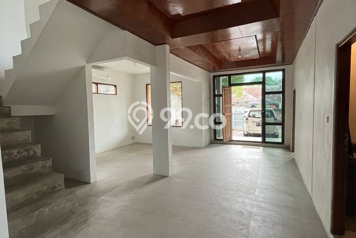 For Sale Hunian Rumah Terawat 3 Kamar di Kerobokan, Badung For Sale Hunian Rumah Terawat 3 Kamar di Kerobokan, Badung