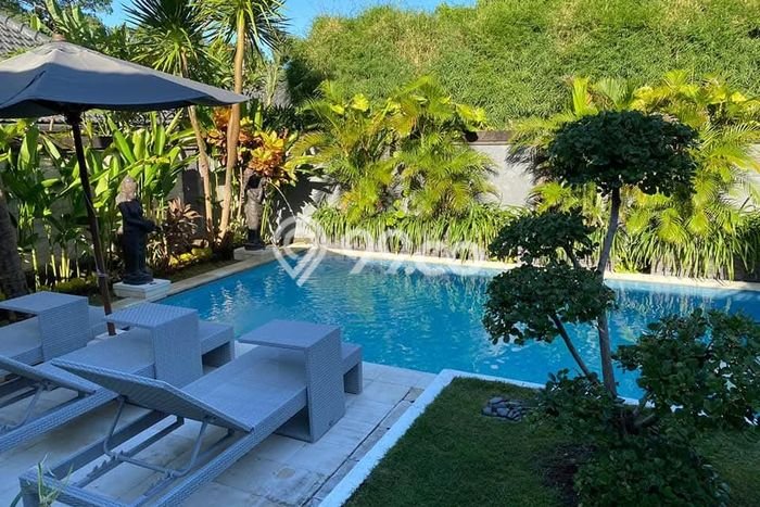 Properti Strategis! Vila di , Dimensi 575m2m², ROI Tinggi untuk investasi Properti Strategis! Vila di , Dimensi 575m2m², ROI Tinggi untuk investasi