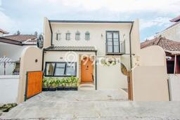 Jual Rumah Mewah Elegan Dengan View Eksklusif di Canggu, Badung Jual Rumah Mewah Elegan Dengan View Eksklusif di Canggu, Badung