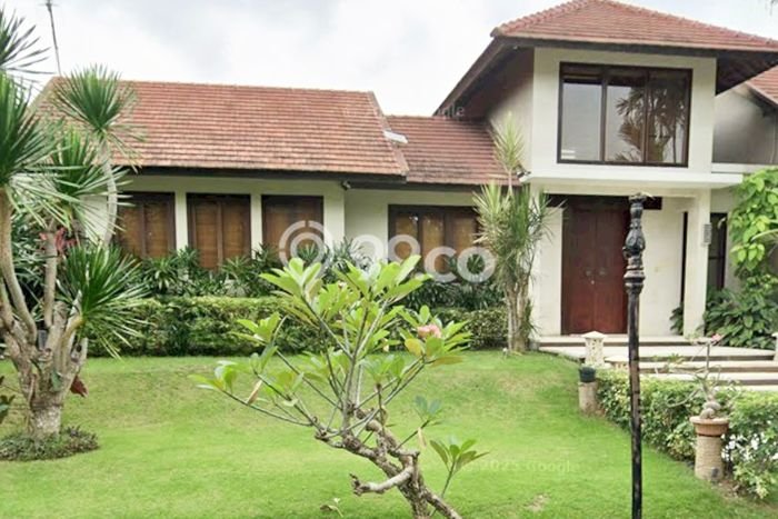 PELUANG INVESTASI! Vila Kawasan Denpasar Selatan, Area 705m2m², ROI Tinggi PELUANG INVESTASI! Vila Kawasan Denpasar Selatan, Area 705m2m², ROI Tinggi