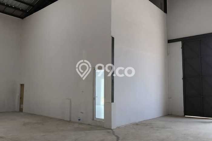 Gudang Dijual di Tangerang LT 525m2 & LB 435m2 Lokasi Terbaik! Gudang Dijual di Tangerang LT 525m2 & LB 435m2 Lokasi Terbaik!