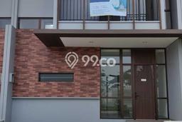 Dijual Hunian Rumah Terawat 3 KT di Suvarna Sutera, Tangerang Dijual Hunian Rumah Terawat 3 KT di Suvarna Sutera, Tangerang