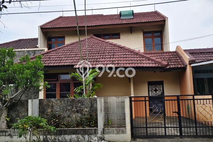 Rumah Luxury Modern Tanpa Renovasi di BSD Griya Loka Tangerang Rumah Luxury Modern Tanpa Renovasi di BSD Griya Loka Tangerang